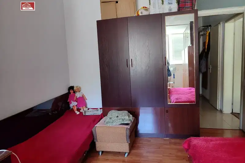 2-bedroom apartment in Vraca, Centyr
