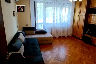 Тристаен апартамент във Враца, Център