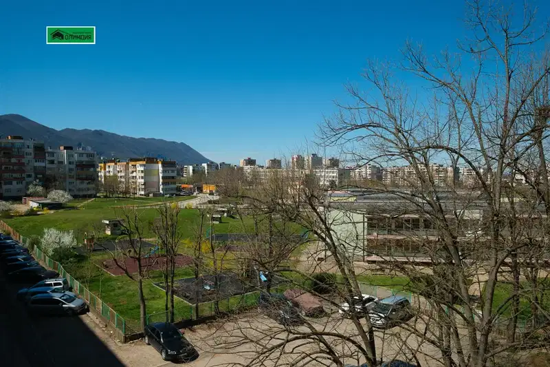 2-bedroom apartment in Vraca, Dybnika