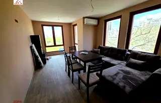 Двустаен апартамент във Враца, Дъбника