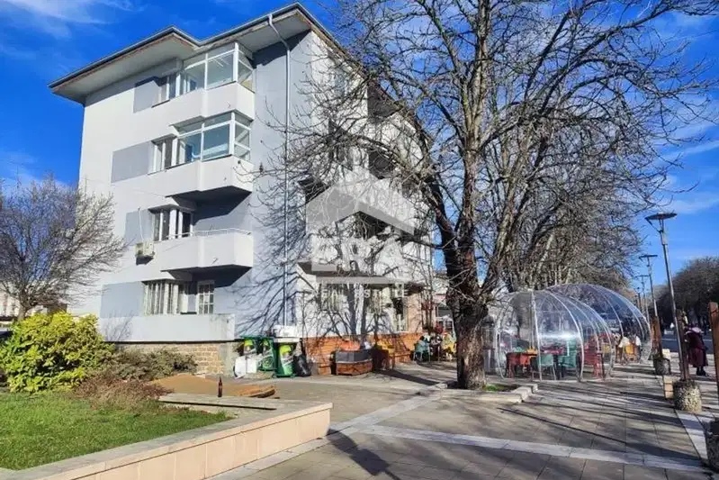 2-bedroom apartment in Yambol, Centyr