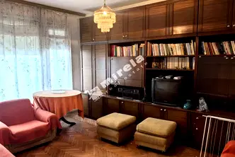 Двустаен апартамент в Ямбол, Център