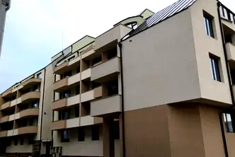 Многостаен апартамент в Ямбол, Център