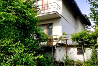 Парцел в Банкя