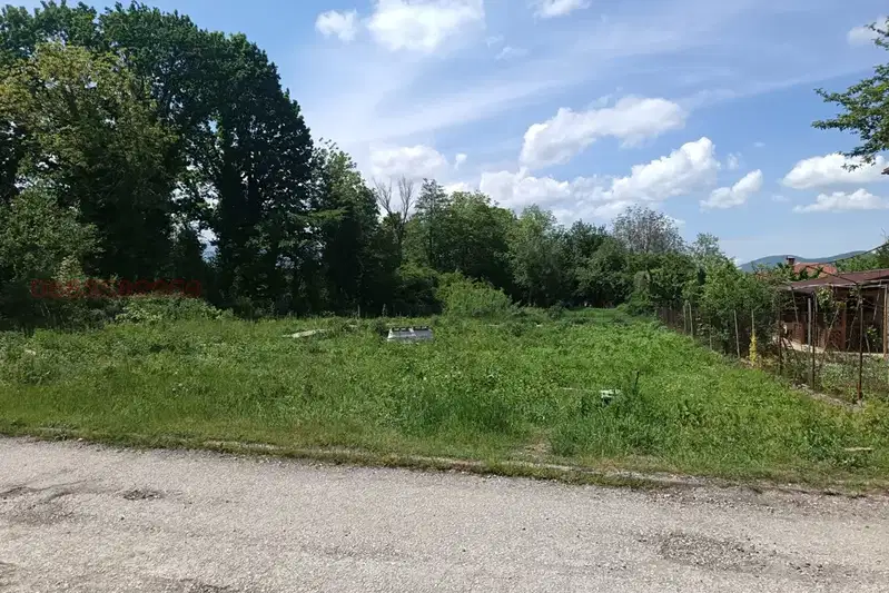 Plot in област София, Ботев