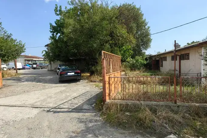 Парцел в Бургас, Пети километър