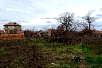 Парцел във Враца, Бяла Слатина
