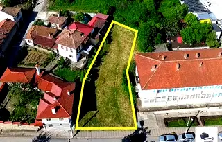 Парцел във Велико Търново, Дебелец