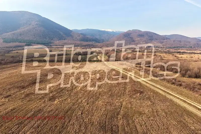 Plot in област София, Dolna Banya