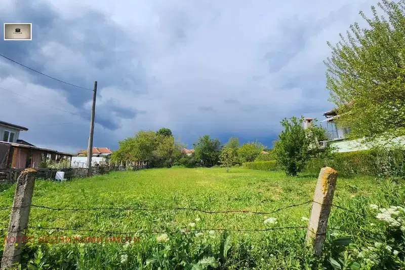 Парцел във Велико Търново, Долна Оряховица