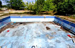 Парцел в Русе, Две могили