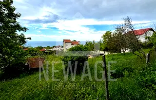 Парцел в к.к. Златни пясъци