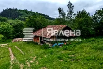 Парцел в София, Копривщица