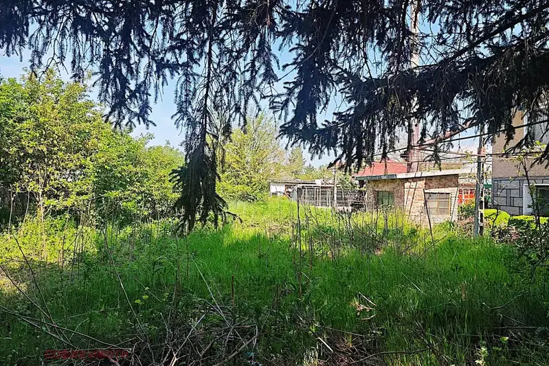 Парцел в София, Костинброд