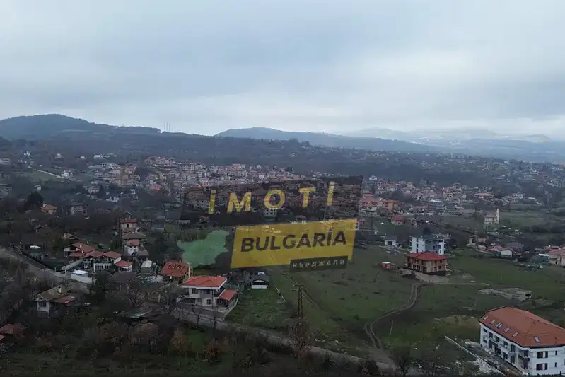 Plot in Kyrdjali, Veselchane