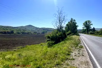 Парцел в Ловеч, Широк център