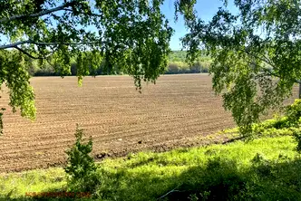 Парцел в Ловеч, Широк център