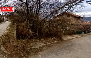 Парцел в Перник, Пригаров район
