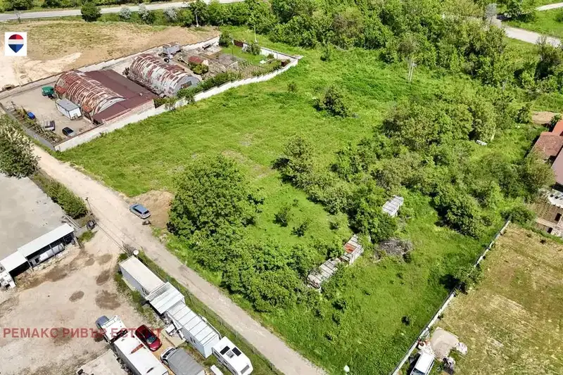 Парцел в Русе, Промишлена зона - Изток