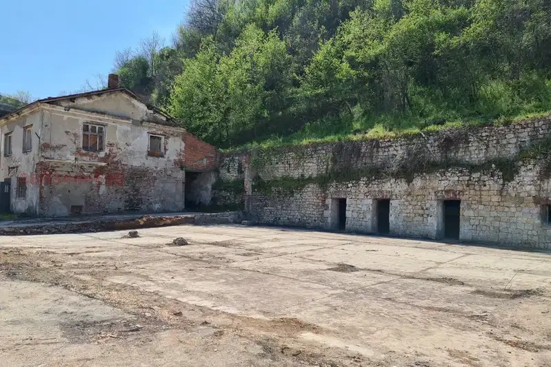 Парцел в Русе, Промишлена зона - Запад