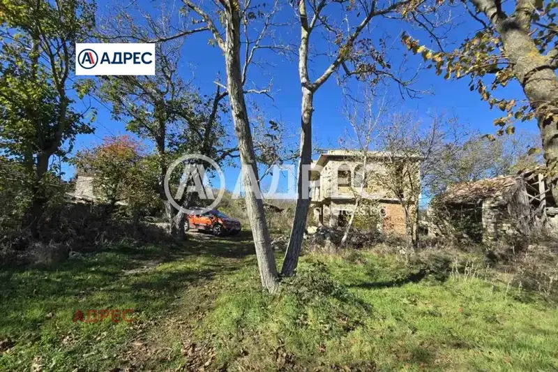 Парцел във Варна, с. Аврен