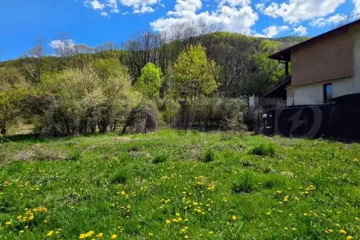Парцел в Ловеч, с. Бели Осъм