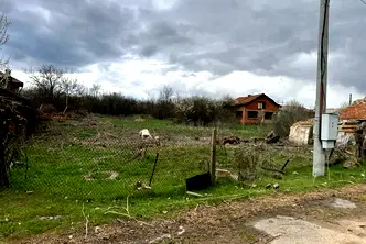 Парцел в с. Доброславци