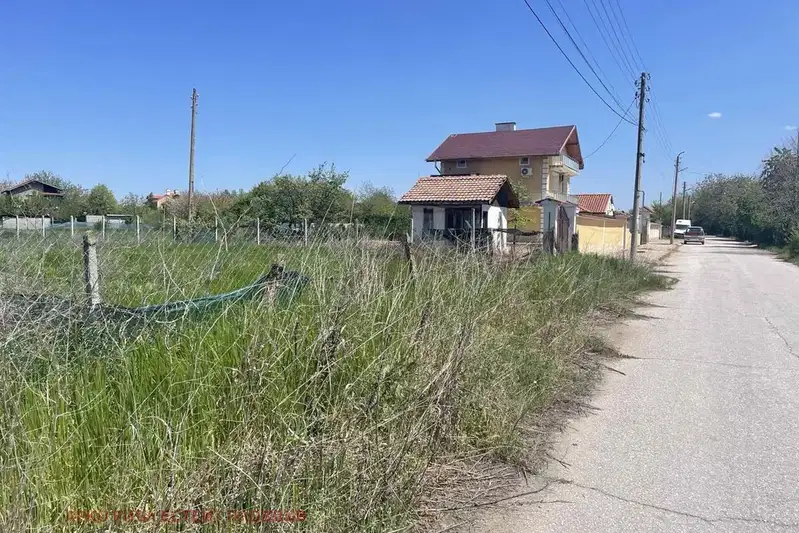 Plot in Oblast Pazardjik, Dobrovnica
