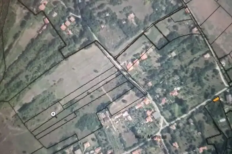 Plot in Oblast Pernik, Dolna Dikanya