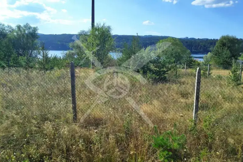 Парцел в с. Долни Пасарел