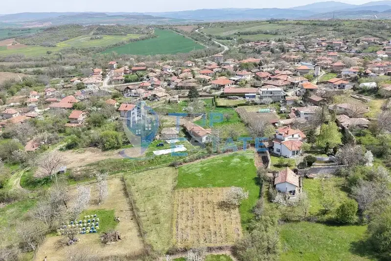 Plot in Veliko Tyrnovo, Dragijevo