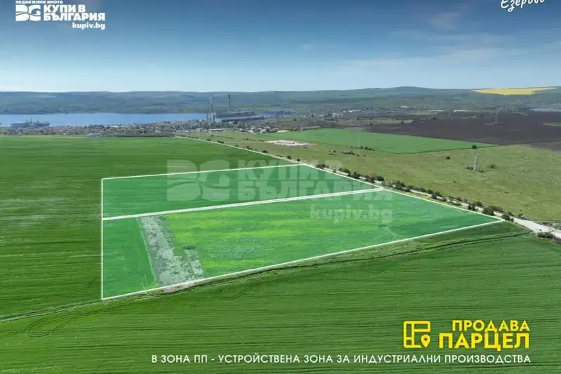 Парцел във Варна, с. Езерово