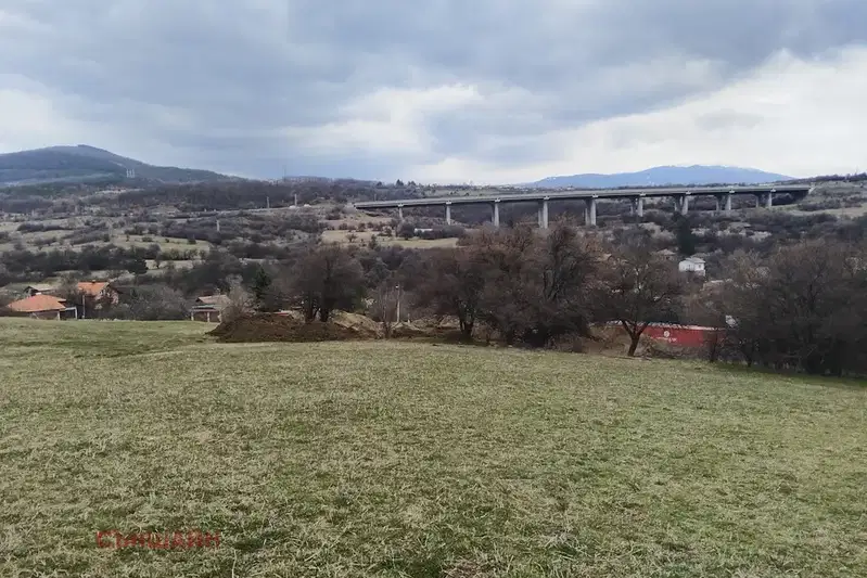 Plot in Oblast Pernik, Golemo Buchino