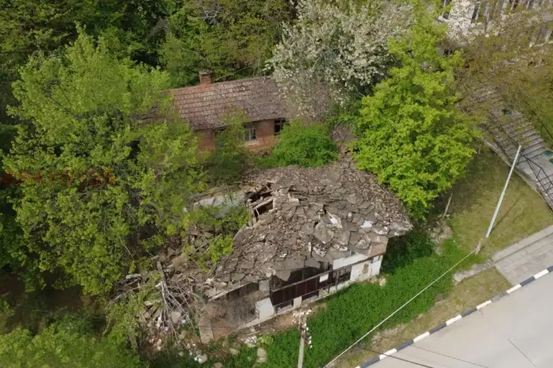 Plot in Oblast Lovech, Gumoshtnik