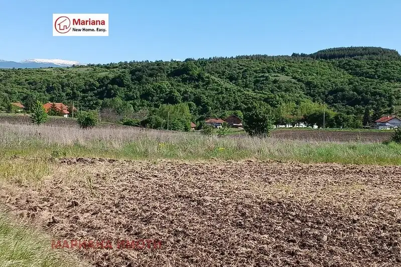 Plot in област София, Herakovo