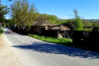 Парцел във Велико Търново, с. Хотница