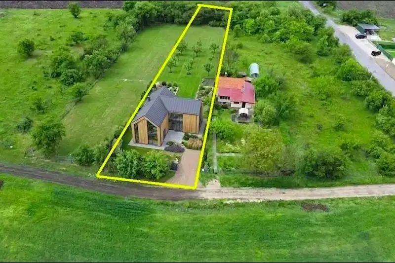 Plot in област София, Hrabyrsko