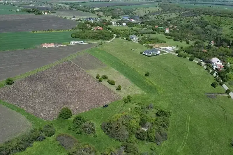 Plot in област София, Hrabyrsko