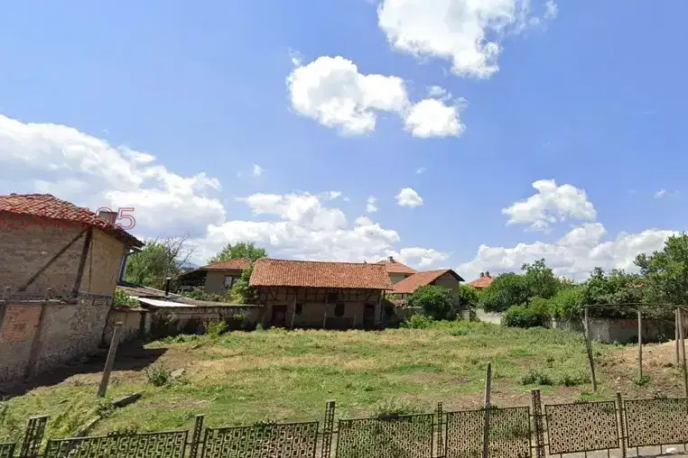 Парцел в Пловдив, с. Каравелово