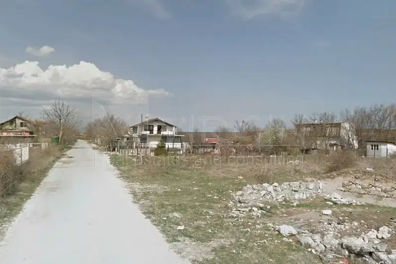 Парцел във Варна, с. Кичево