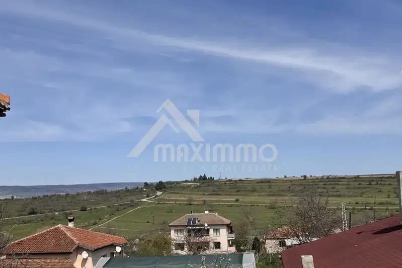 Plot in Konstantinovo