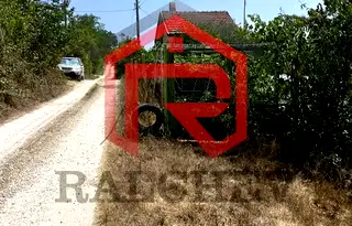 Парцел в с. Константиново