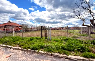 Парцел във Варна, с. Кривини