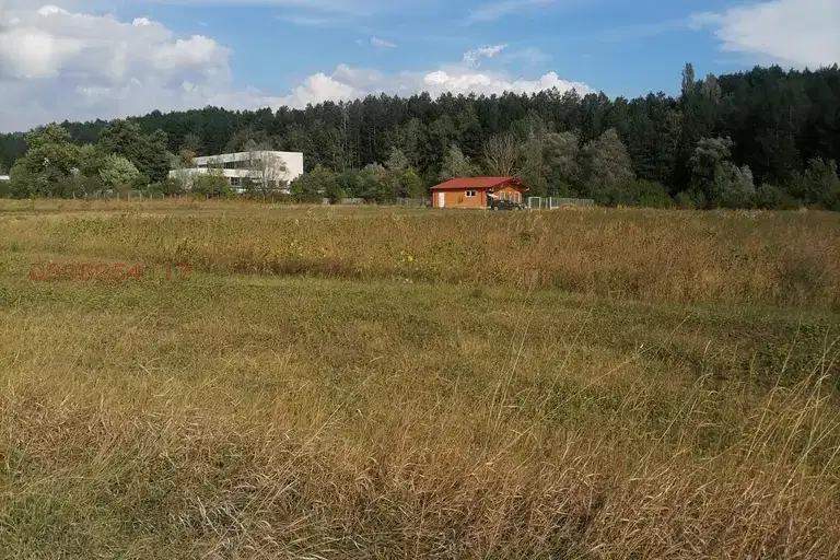 Парцел в с. Локорско