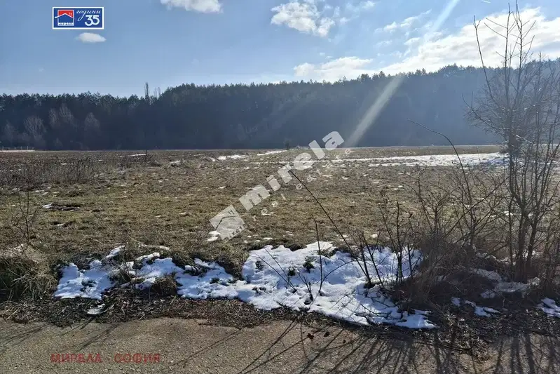 Парцел в с. Локорско