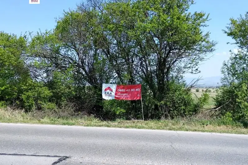Парцел в с. Лозен