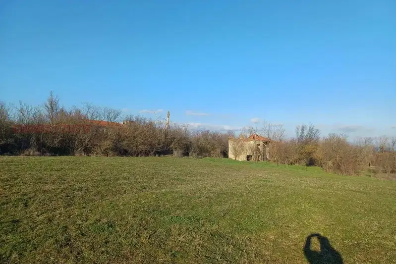 Plot in Shumen, Mengishevo