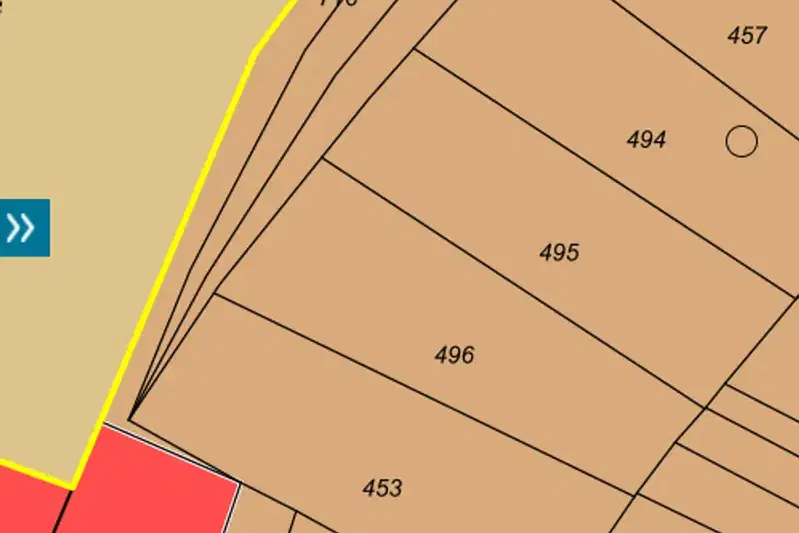 Plot in Mramor