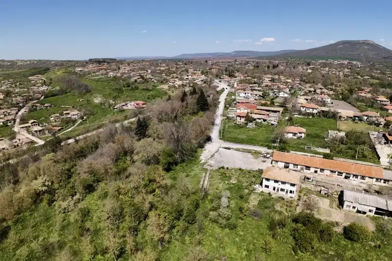 Парцел във Варна, с. Невша