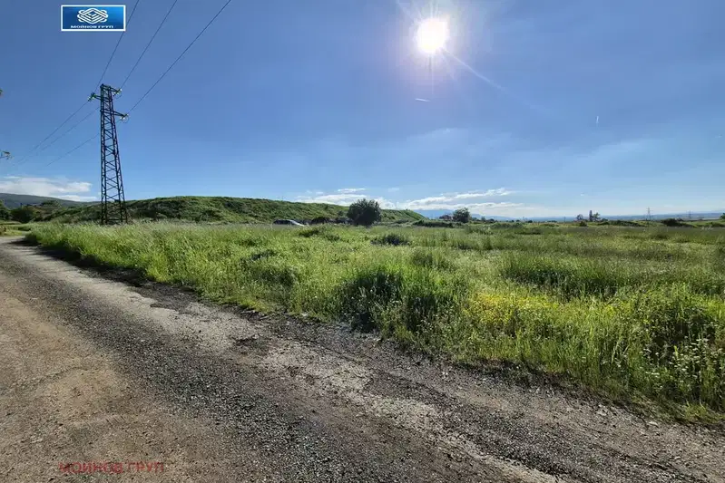 Plot in област София, Novi Han